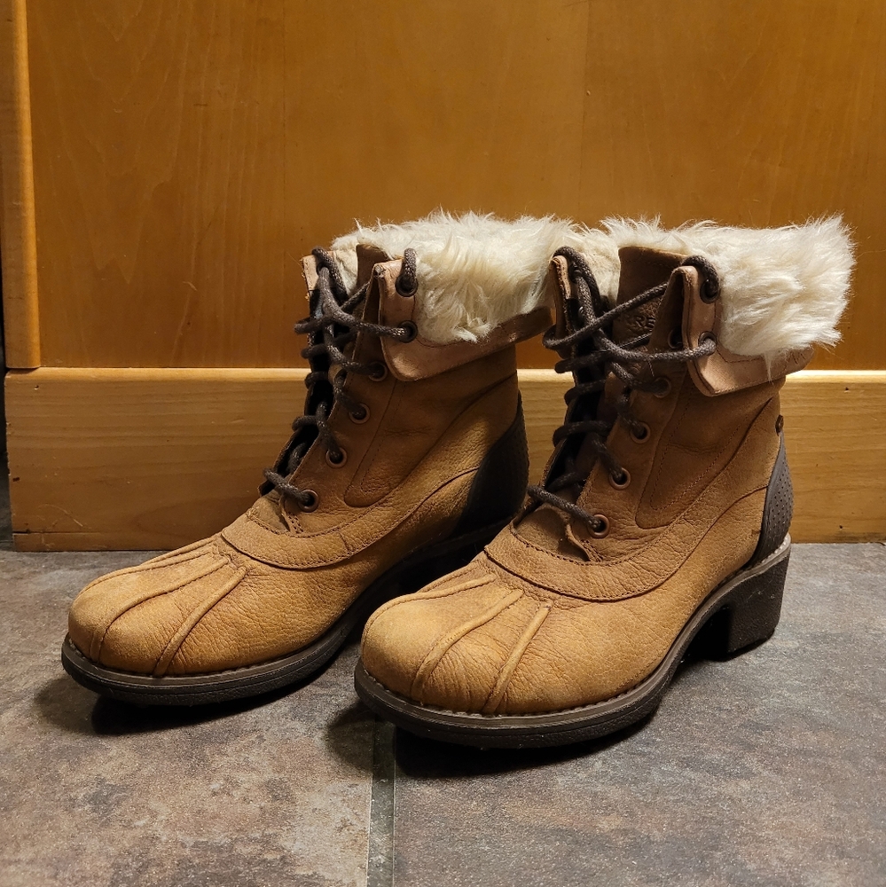Merrell Snow Boots 6